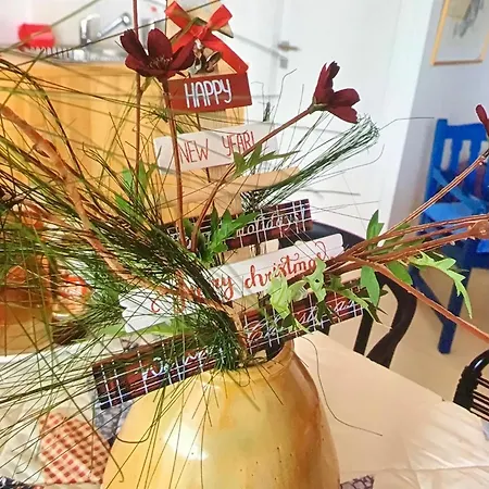 Blue...violet Apartment