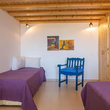 Blue...violet Apartment *